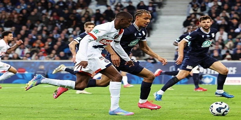 Dembele tỏa sáng, PSG ngược dòng ấn tượng