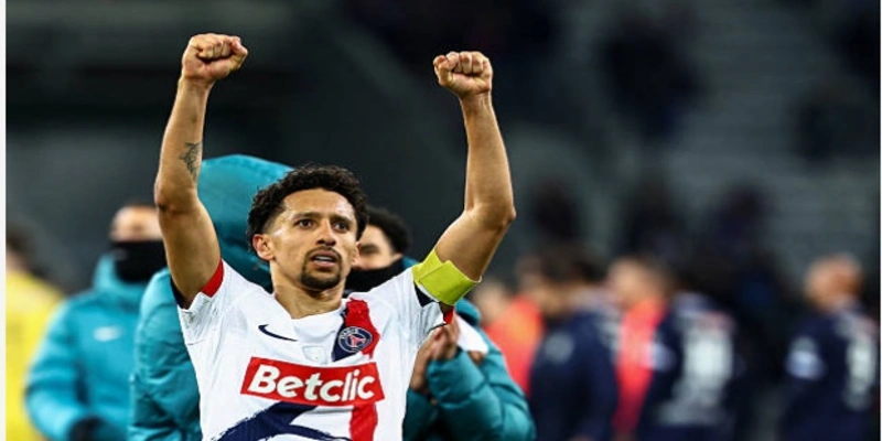 Dunkerque khó khăn PSG từ sớm