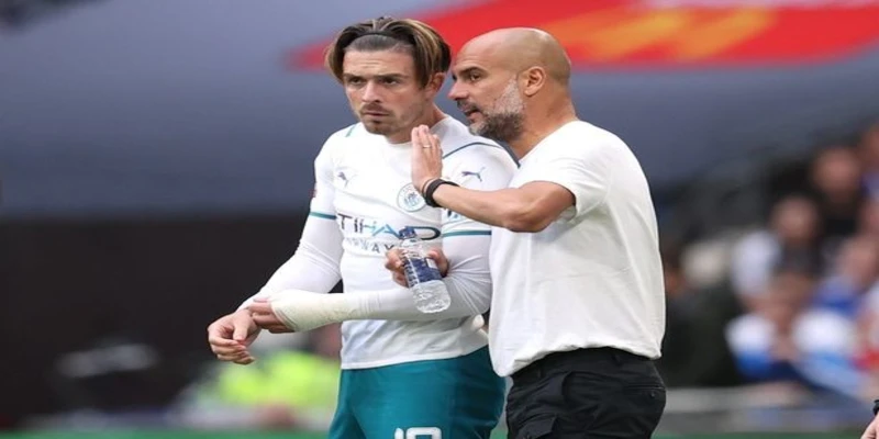 Khoảnh khắc tri ân đầy xúc động của Grealish