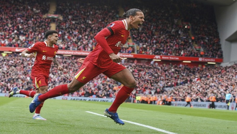 Van Dijk chính là mảnh ghép hoàn hảo, giúp Klopp biến Liverpool từ một đội bóng chơi hay thành một đội bóng vô địch.
