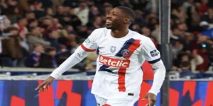 Dunkerque 2-4 PSG