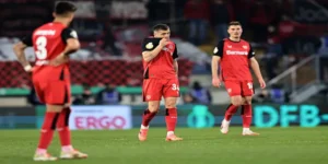 Sai Lầm Chiến Thuật, Leverkusen Gục Ngã Trước Đội Hạng Ba